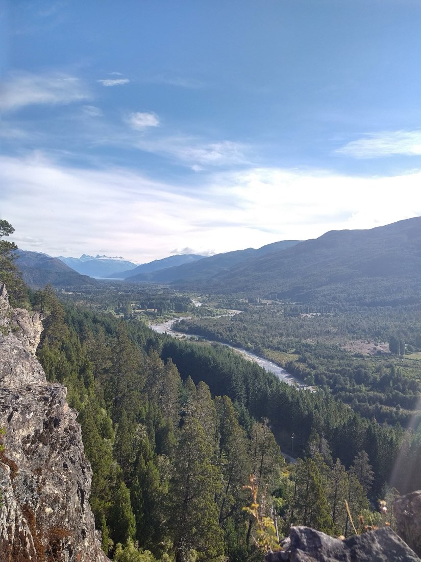 El Río Azul a su paso por El Bolsón
